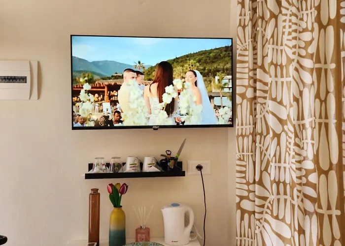 Dhami 아파트 Gjirokastër