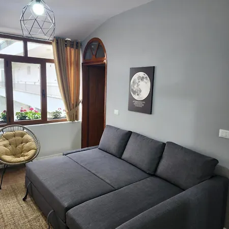 Dhami Apartment