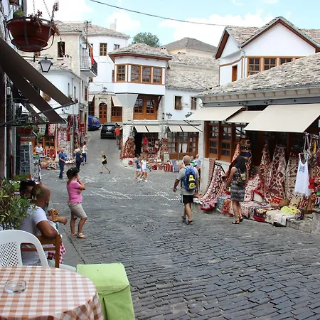 Dhami Apartment Gjirokastër