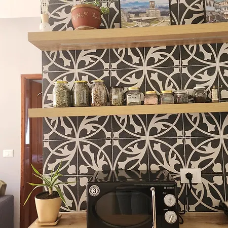 Apartment Dhami *