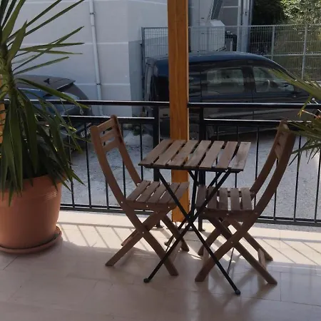 Dhami Гирокастра